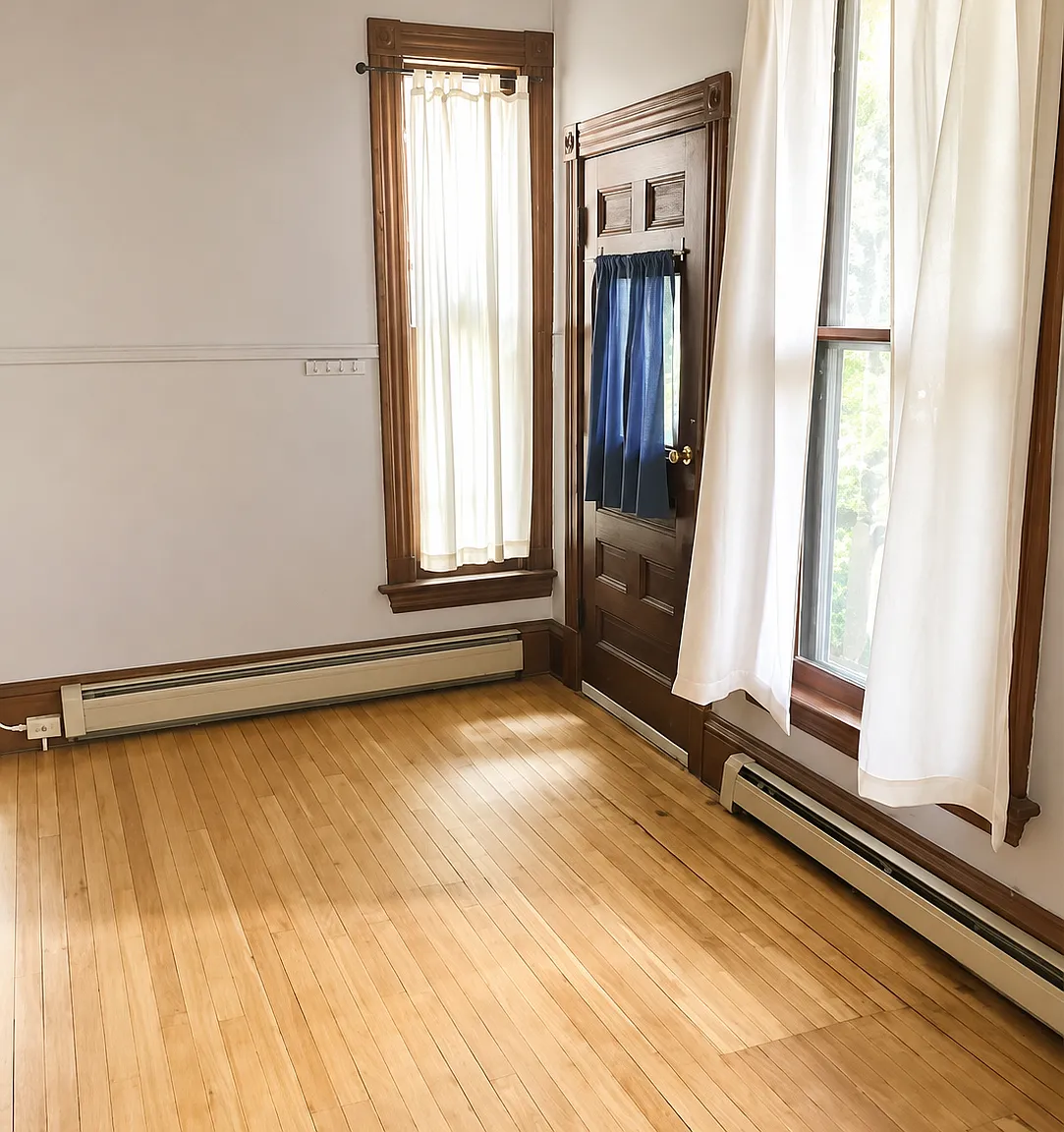 210 Pearl Street - 1W — Photo 2