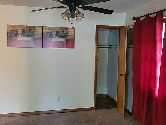 4th image of 3838 Conway Dr
