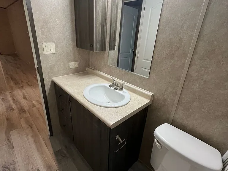 764 Wilson Dr — Photo 33