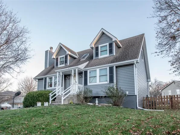 201 NW 101st St, Kansas City, MO 64155