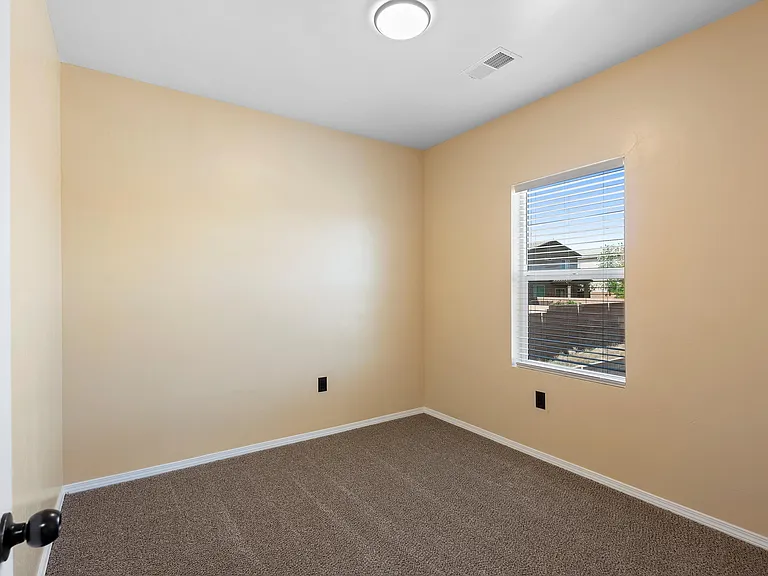 9516 Silica Ave NW — Photo 26