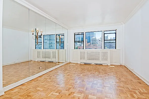 Rented by Nest Seekers International | media 7