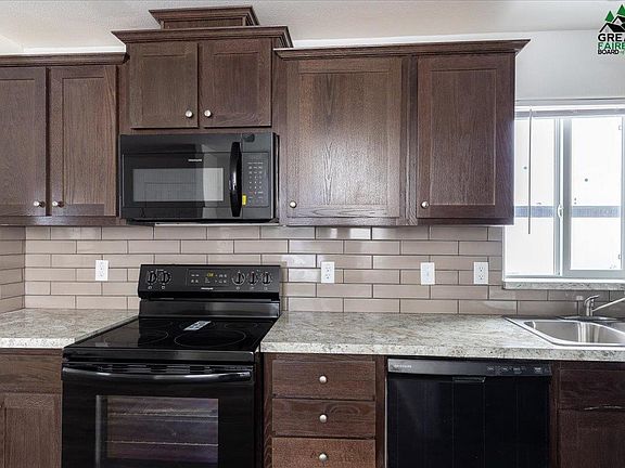 3rd image of 1095 Lakeview Terrace 1 Rd #1