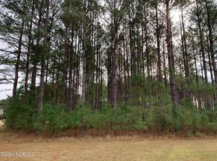 384 Crow Creek Dr S, Calabash, NC 28467