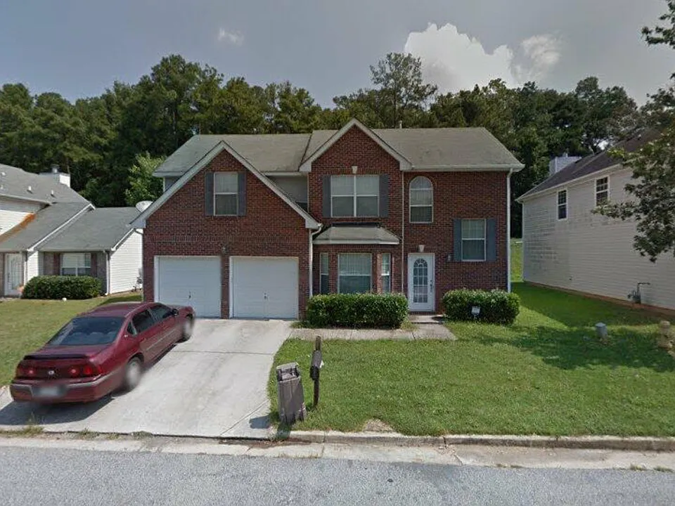 3662 Gray Birch Dr