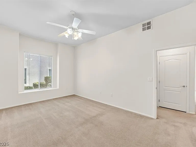 3320 Cactus Shadow St #103 — Photo 22