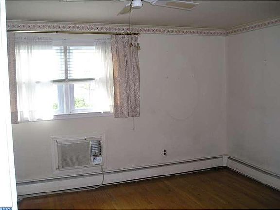 4th image of 1800 Bryce Dr