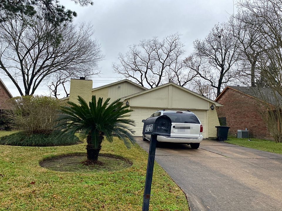 1st image of 12722 Fern Forest Dr