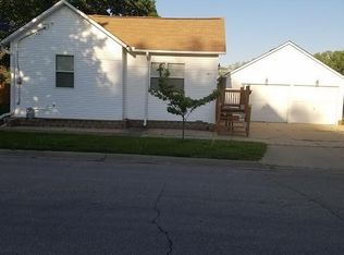 1412 State St, Cedar Falls, IA 50613