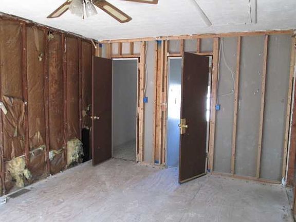 4th image of 5538 Linda Ln