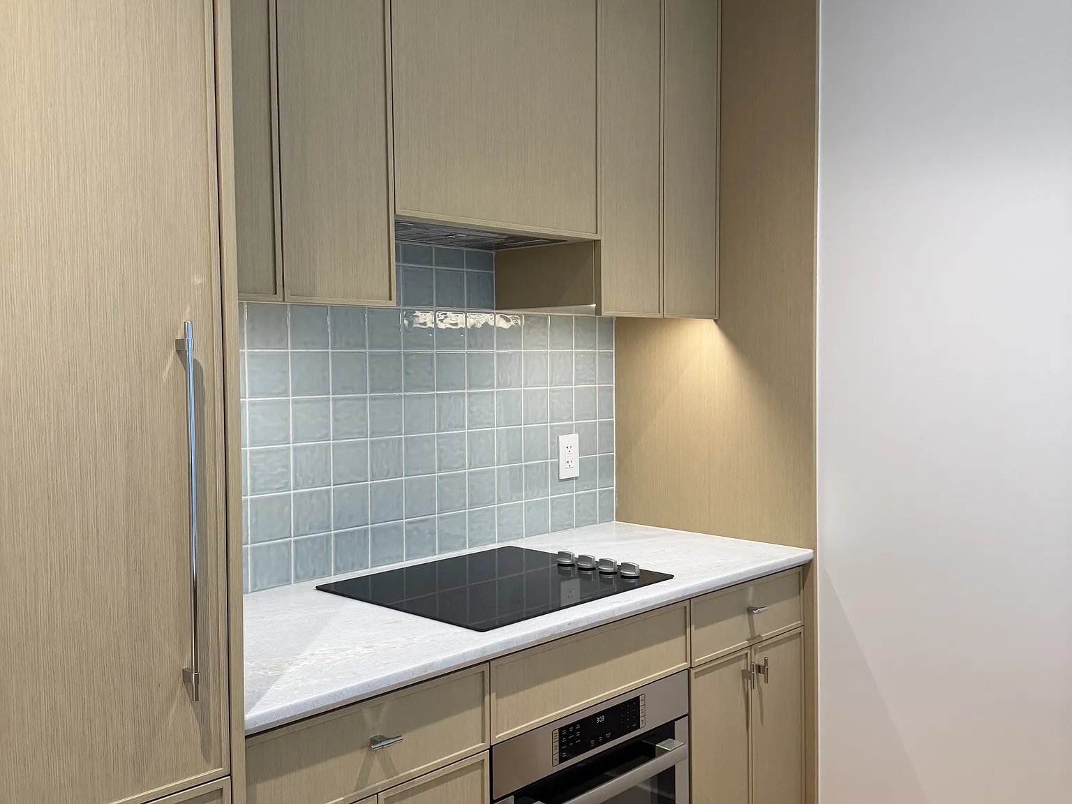 1 bed, 631 sqft, $4,300 — Photo 4