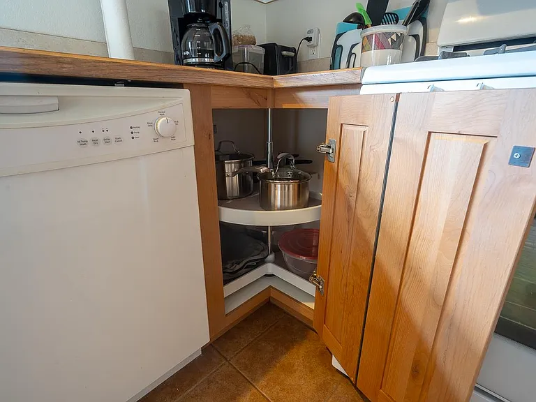 Lazy Susan for easy access to pots & pans