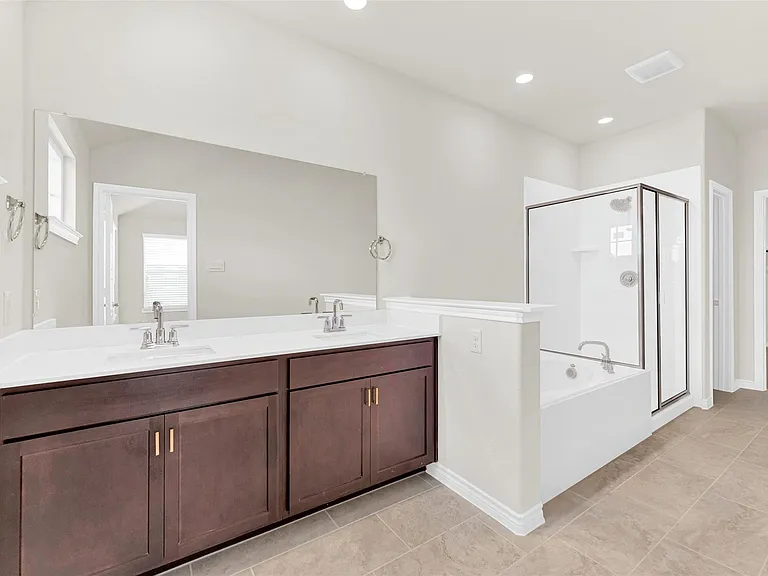 1328 Kimzey St #1 — Photo 13