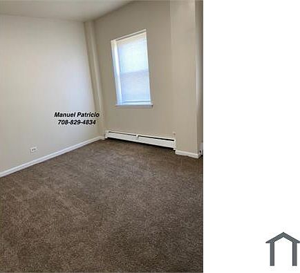 4th image of 169 N Leclaire Ave #304