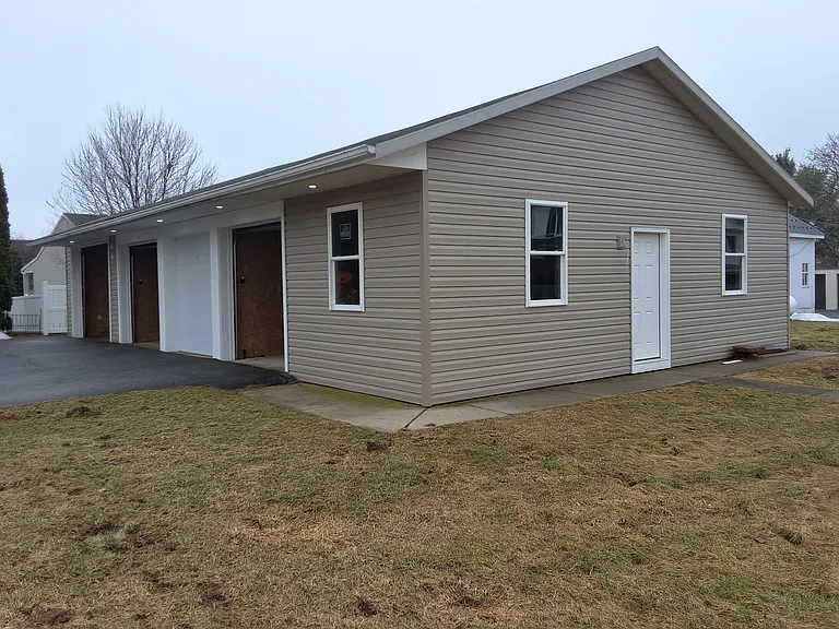 1638 Rothsville Rd — Photo 8
