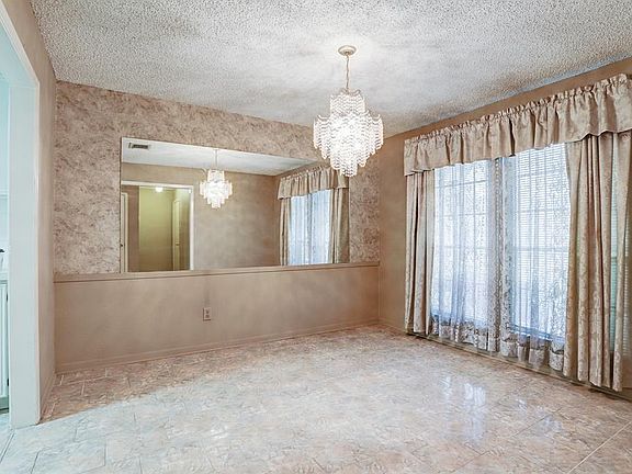 5th image of 8219 Enchanted Forest Dr