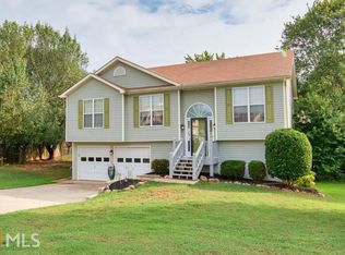 1331 Crestview Rd, Winder, GA 30680
