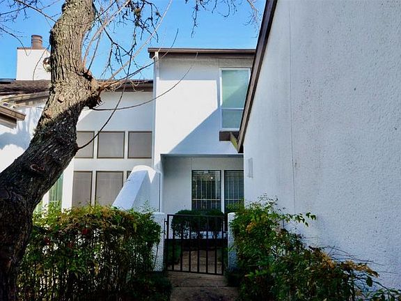 2nd image of 7655 S Braeswood Blvd APT 60