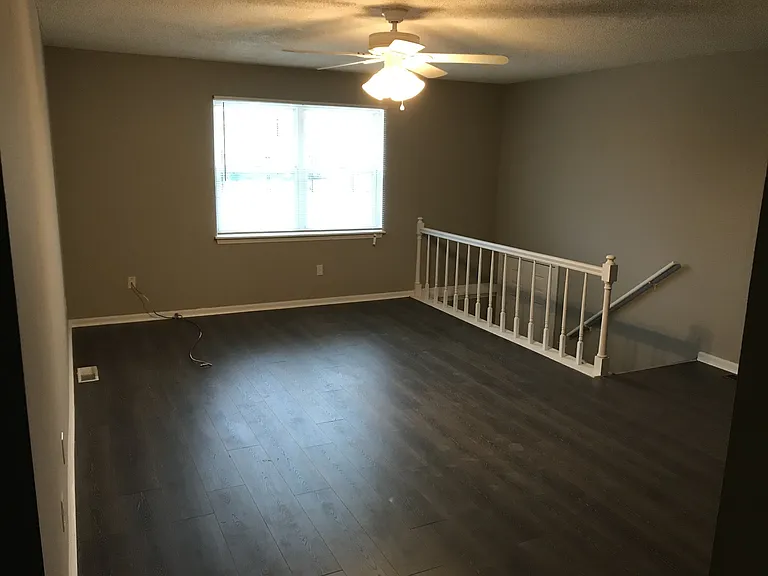 4632-4634 Lake Valley Ln — Photo 6