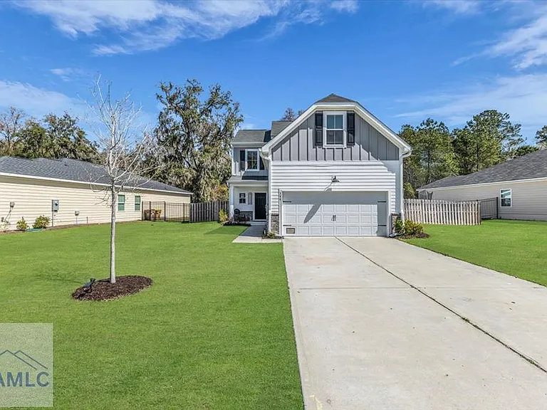 399 Beecher Dr — Photo 1