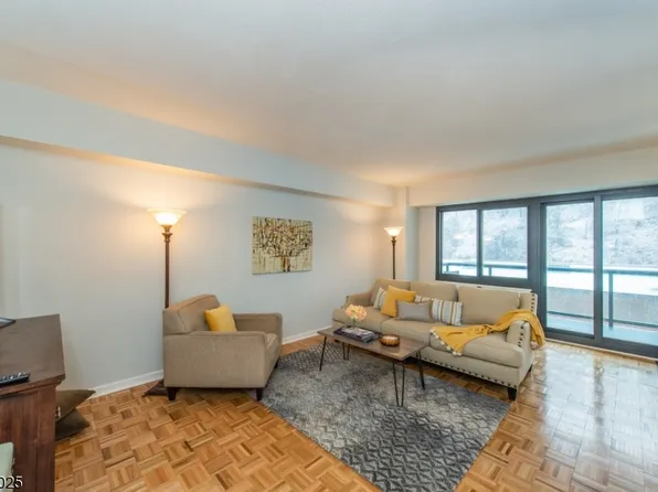 609 W South Orange Ave #3C, South Orange Village Twp., NJ 07079
