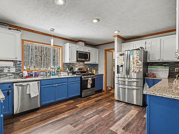 5th image of 6620 Sandy Ridge Dr