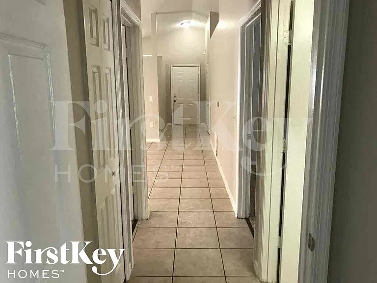 6505 Viewpoint Ct — Photo 11