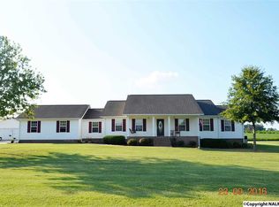 20725 Yarbrough Rd, Athens, AL 35613