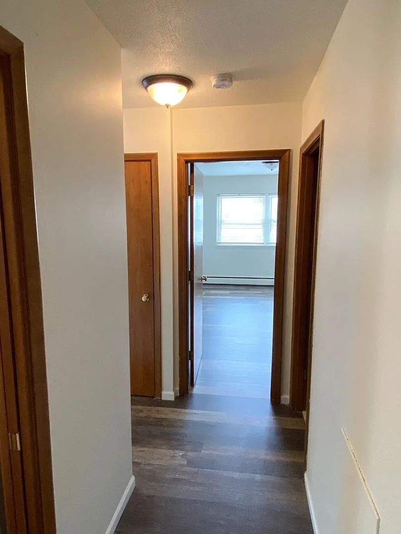 Emerson Apt — Photo 2