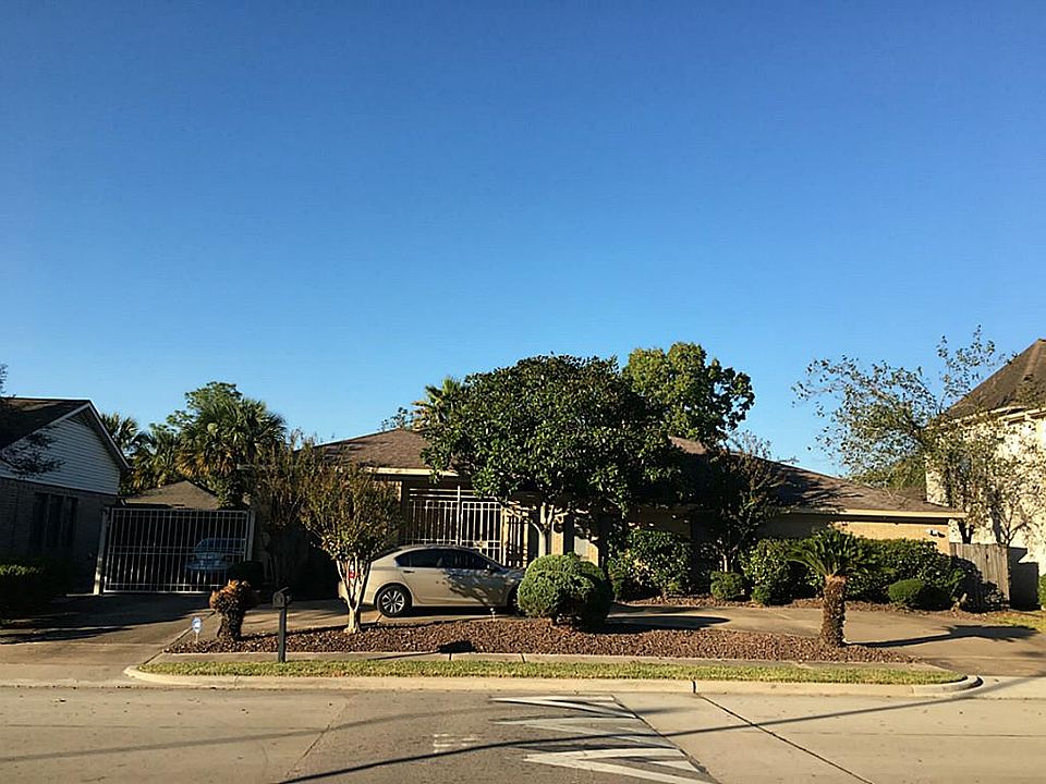 1st image of 7622 Ludington Dr