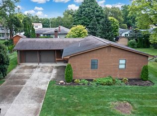 652 Timberlake Dr, Westerville, OH 43081