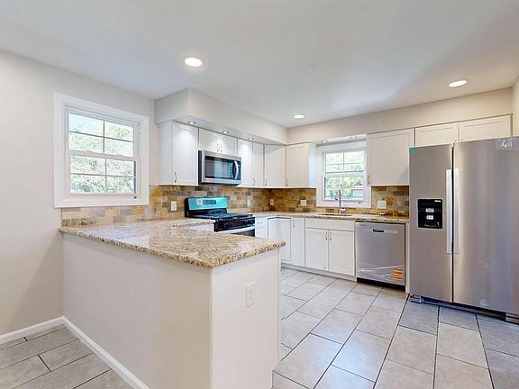 4th image of 59 Erial Rd