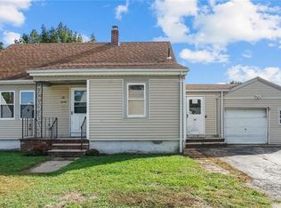 20 Preneta St, Pawtucket, RI 02861