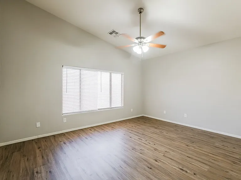 7110 W Superior Ave — Photo 11