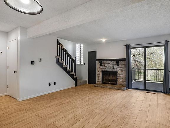 3rd image of 6418 W 51st Ter