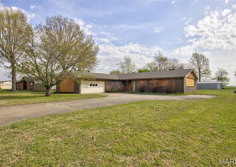 1st image of 202 Ashley Dr