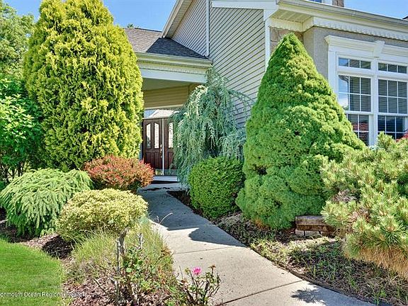 4th image of 17 Longport Ct