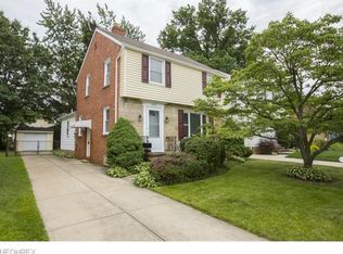 1073 Avondale Rd, South Euclid, OH 44121