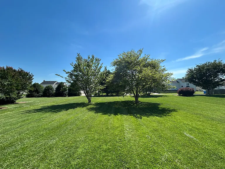 4015 Lake Charles Way — Photo 3