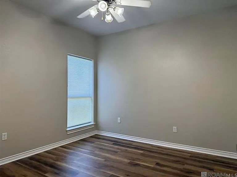 41206 Colonial Dr — Photo 12
