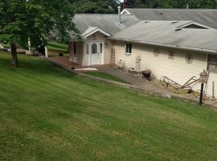 2 Marsh Dr, Wheeling, WV 26003