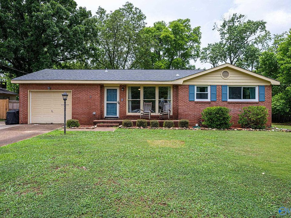 1st image of 11228 Hillwood Dr SE