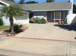 6641 Luciento Dr, Huntington Beach, CA 92647