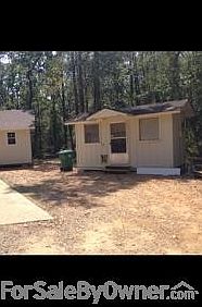 4th image of 1909 Mount Pleasant Dr