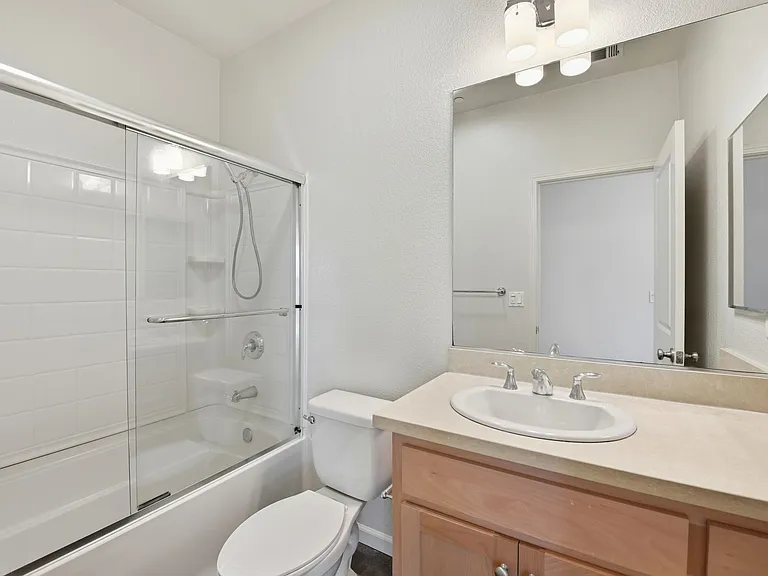 40955 Olmstead Ter — Photo 33