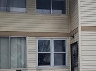 8836 N 95th St, Milwaukee, WI 53224