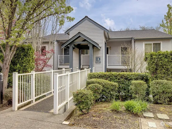 12720 NE 10th Place #D206, Bellevue, WA 98005