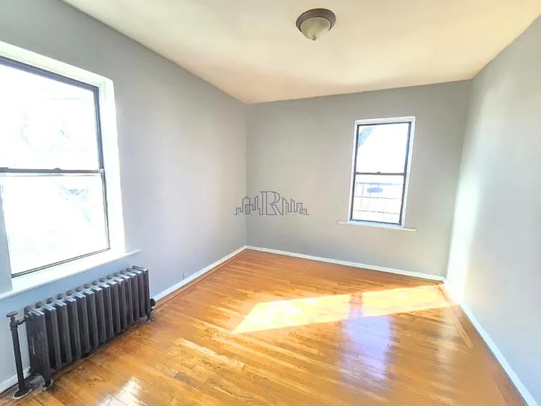 810 Broadway Ave #501 — Photo 3