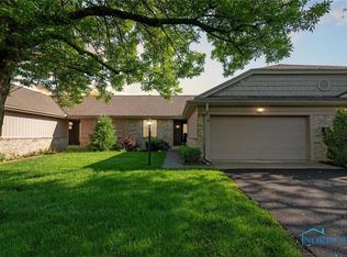 9854 Ford Rd, Perrysburg, OH 43551