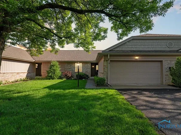 9854 Ford Rd, Perrysburg, OH 43551